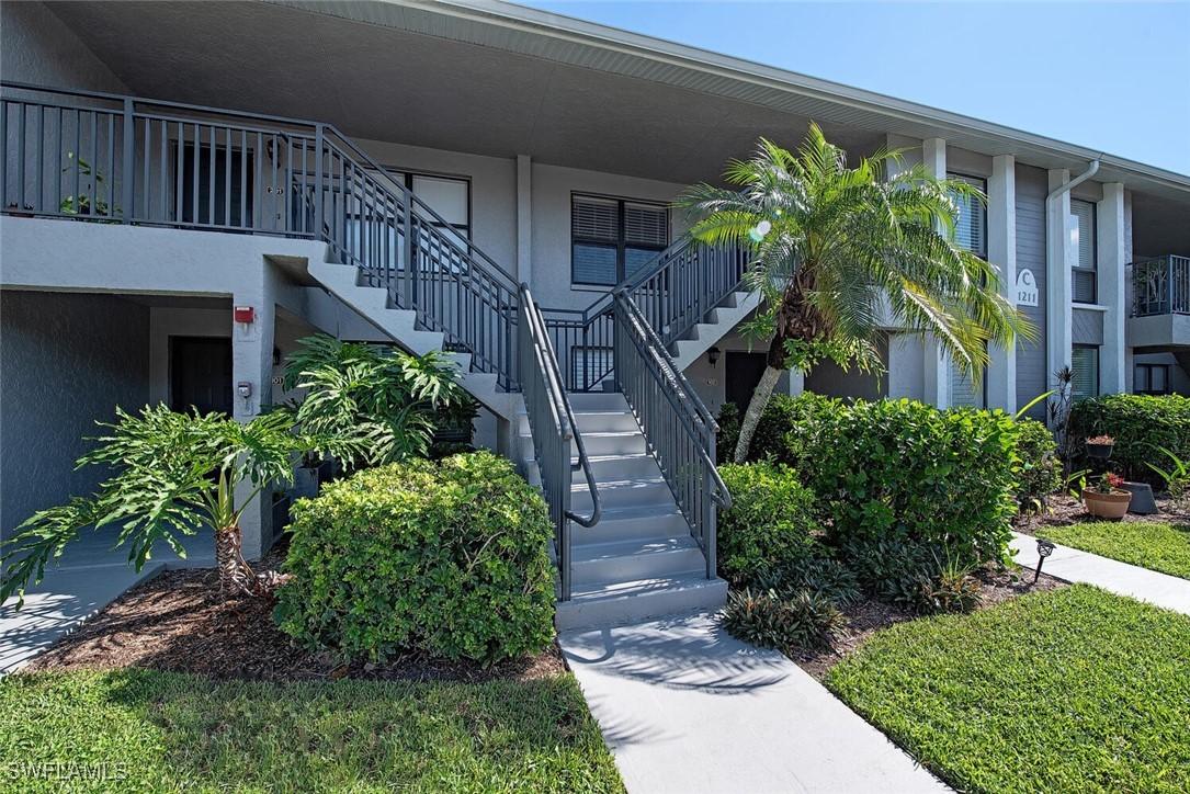 1211 Commonwealth Cir. #C202, Naples, FL 34116