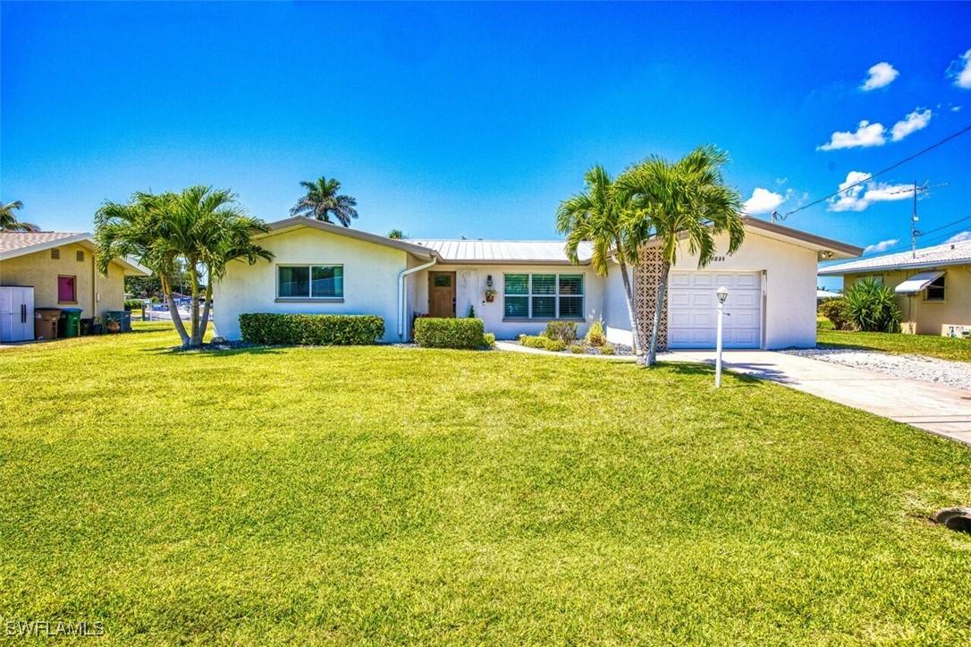5220 Tower Dr., Cape Coral, FL 33904