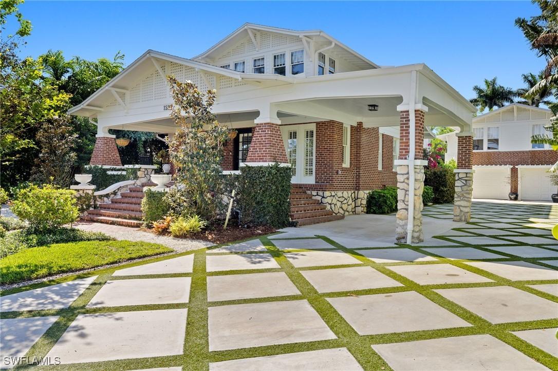1230 Caloosa Dr., Fort Myers, FL 33901