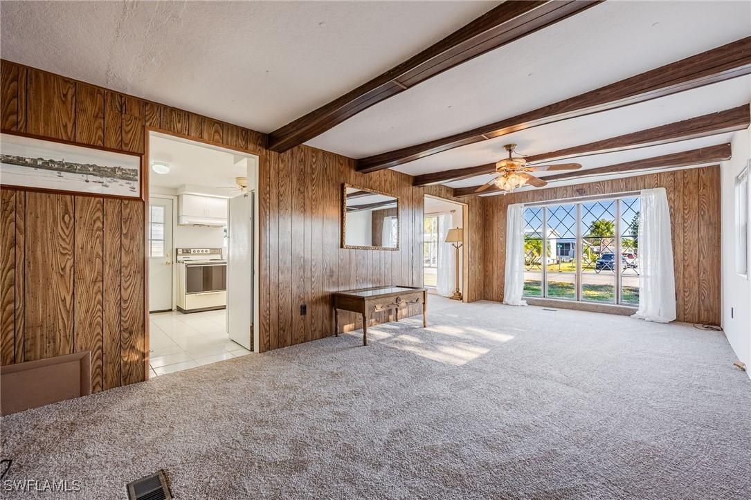 5460 Forest Park Dr., North Fort Myers, FL 33917