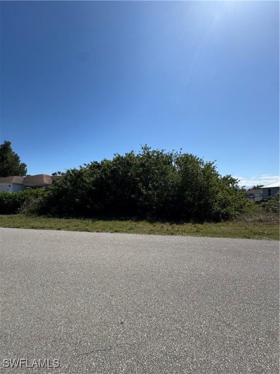 1114 Carl Ave., Lehigh Acres, FL 33971