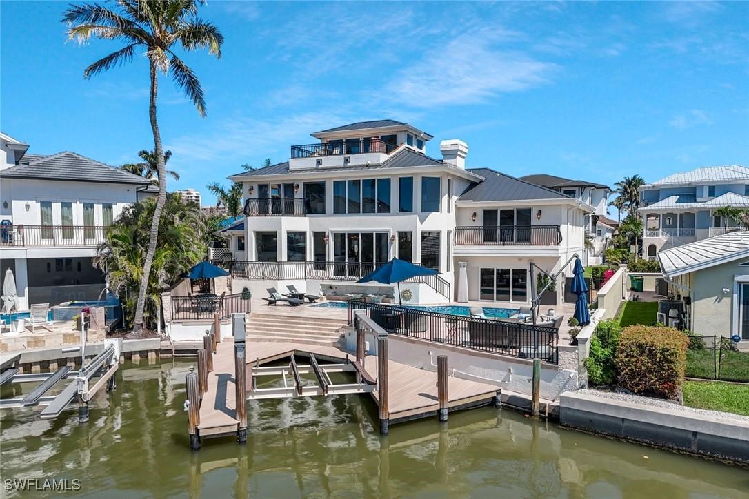 152 Conners Ave., Naples, FL 34108