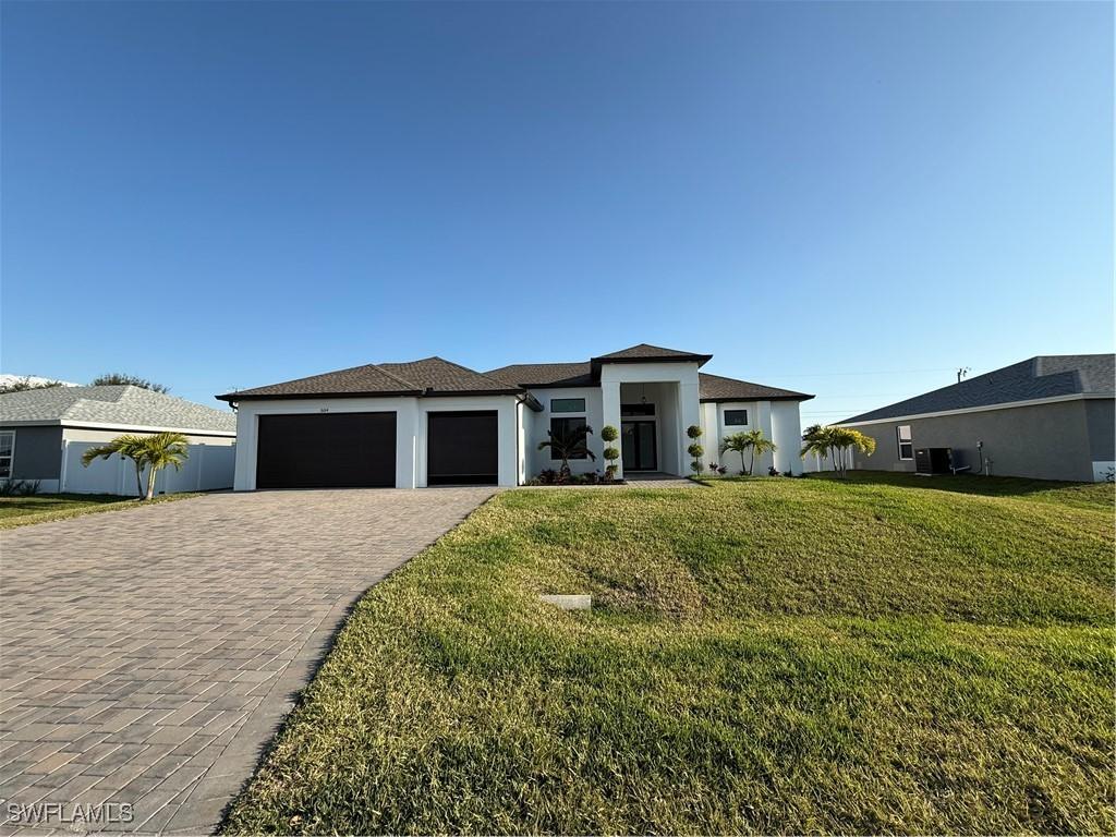 504 NW 7th Ter., Cape Coral, FL 33993
