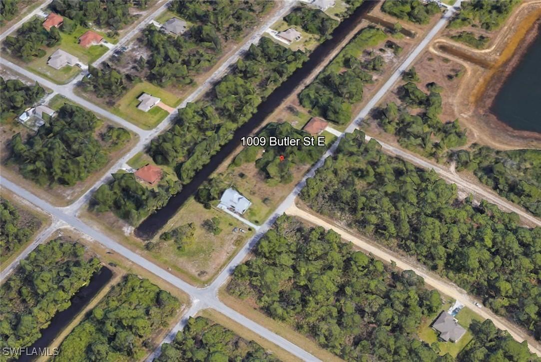 1009 Butler St., Lehigh Acres, FL 33974