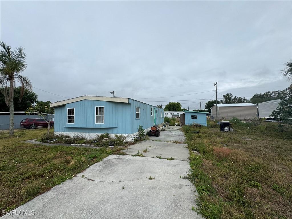8190 Everhart Dr., North Fort Myers, FL 33917