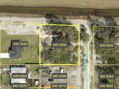 4607 Flora Ave., Lehigh Acres, FL 33971