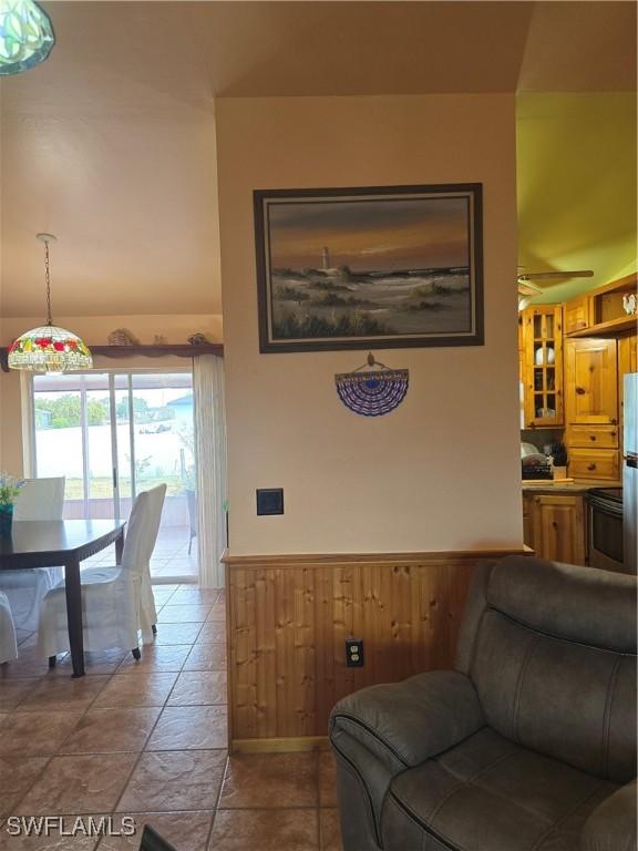 1017 NW 15th St., Cape Coral, FL 33993