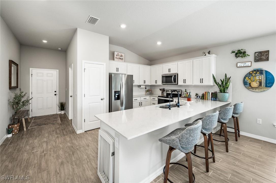 2112 NE 4th Pl., Cape Coral, FL 33909