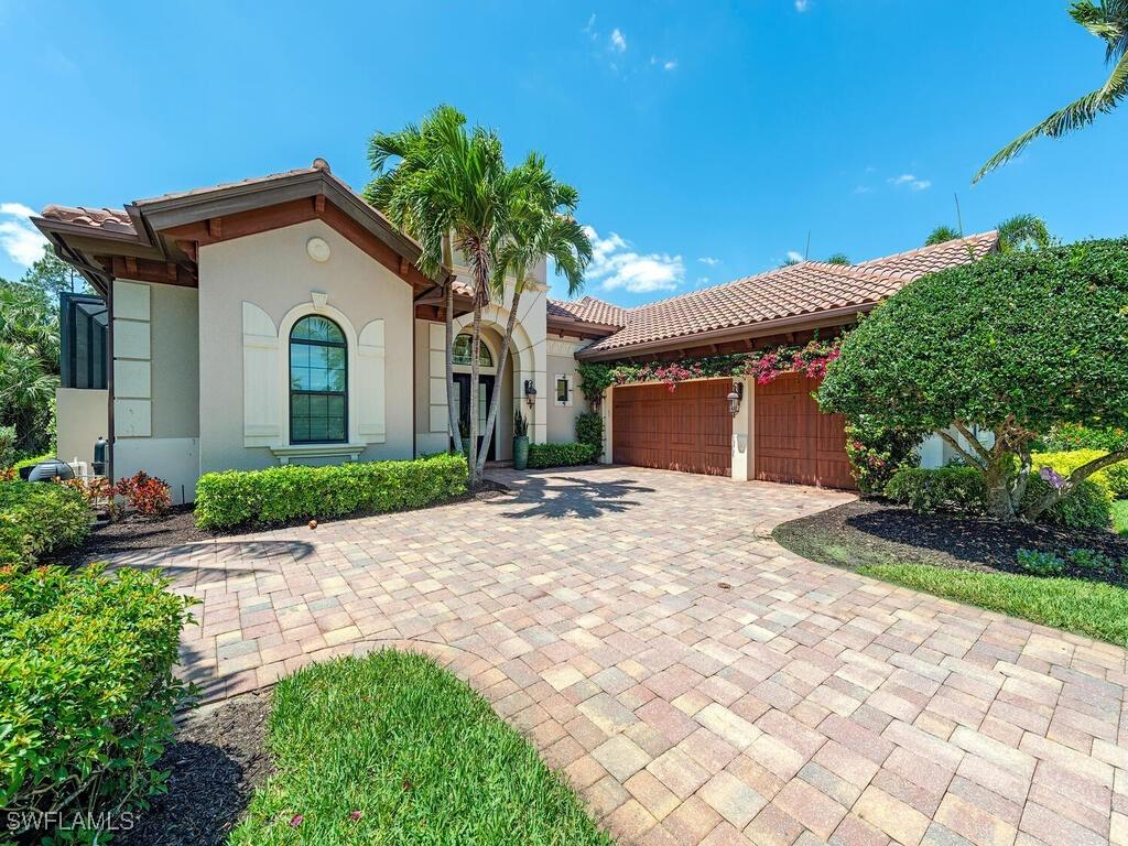 6445 Costa Cir., Naples, FL 34113