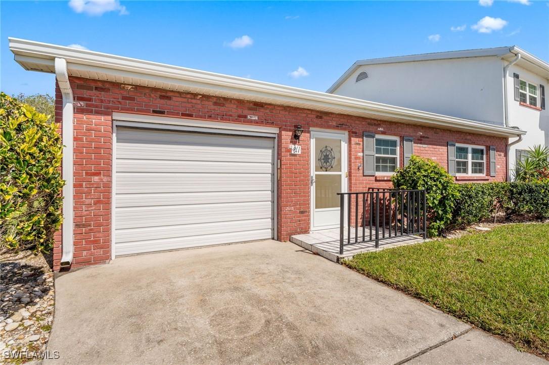 6771 Panther Ln. #U1, Fort Myers, FL 33919