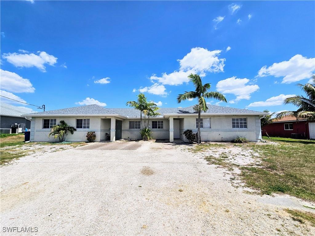 721-723 Hightower Ave., Lehigh Acres, FL 33973