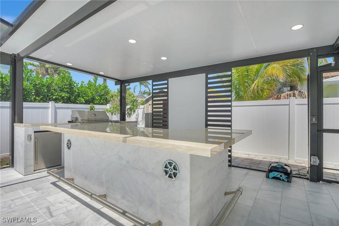 112 Capri Blvd., Naples, FL 34113