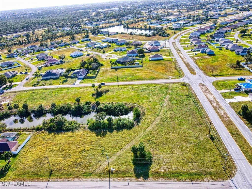 2004 NE 34th Ln., Cape Coral, FL 33909