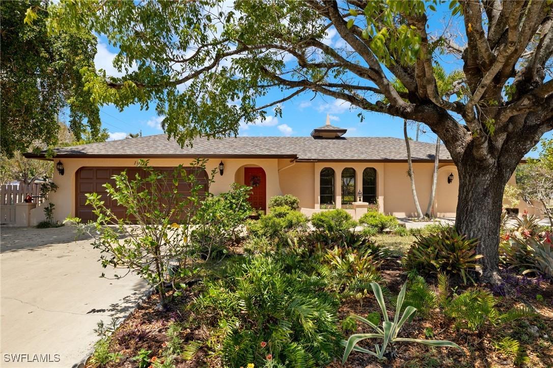 1011 El Mar Ave., Fort Myers, FL 33919