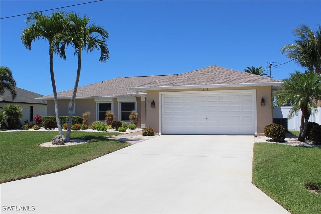 213 SW 44th Ter., Cape Coral, FL 33914