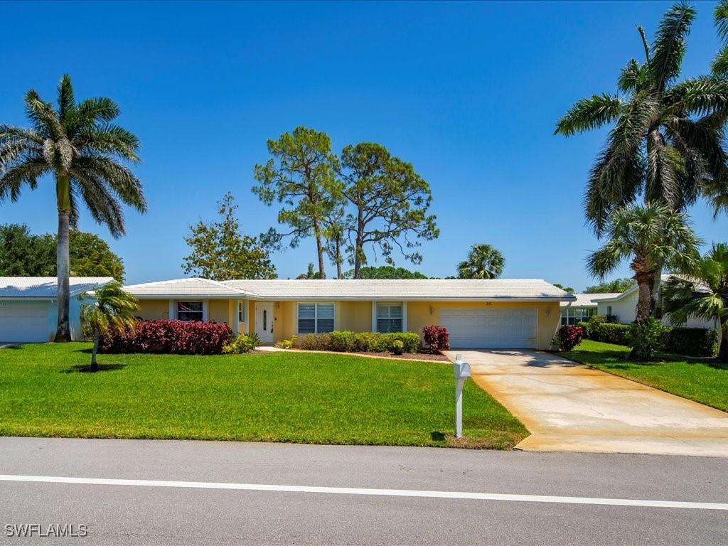 30 Hawaii Blvd., Naples, FL 34112