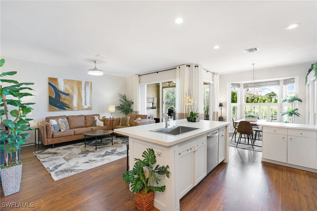 21445 Knighton Run, Estero, FL 33928