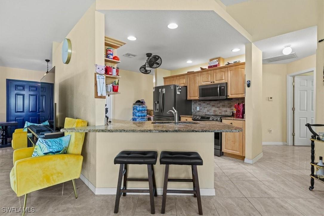 605 SE 22nd St., Cape Coral, FL 33990