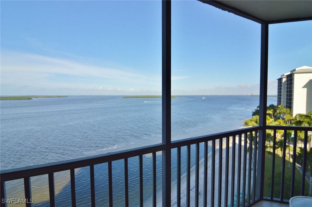 17170 Harbour Point Dr. #734, Fort Myers, FL 33908