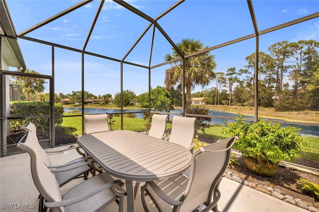 6819 Old Banyan Way, Naples, FL 34109