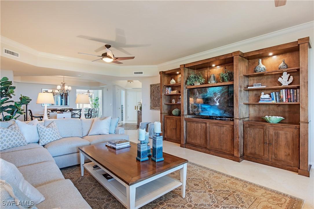 7117 Pelican Bay Blvd. #906, Naples, FL 34108