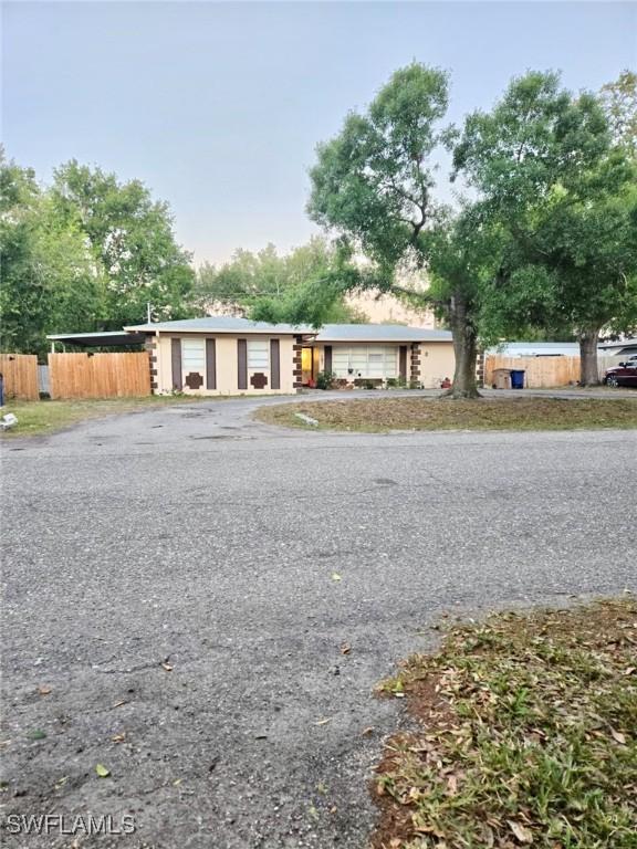 187 Louise St., Fort Myers, FL 33905
