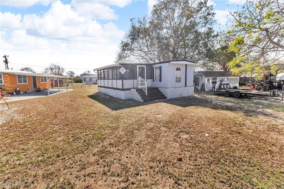 268 Mamie St., Chokoloskee, FL 34138