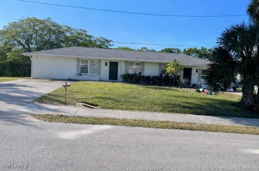 593 92nd Ave. #A & B, Naples, FL 34108