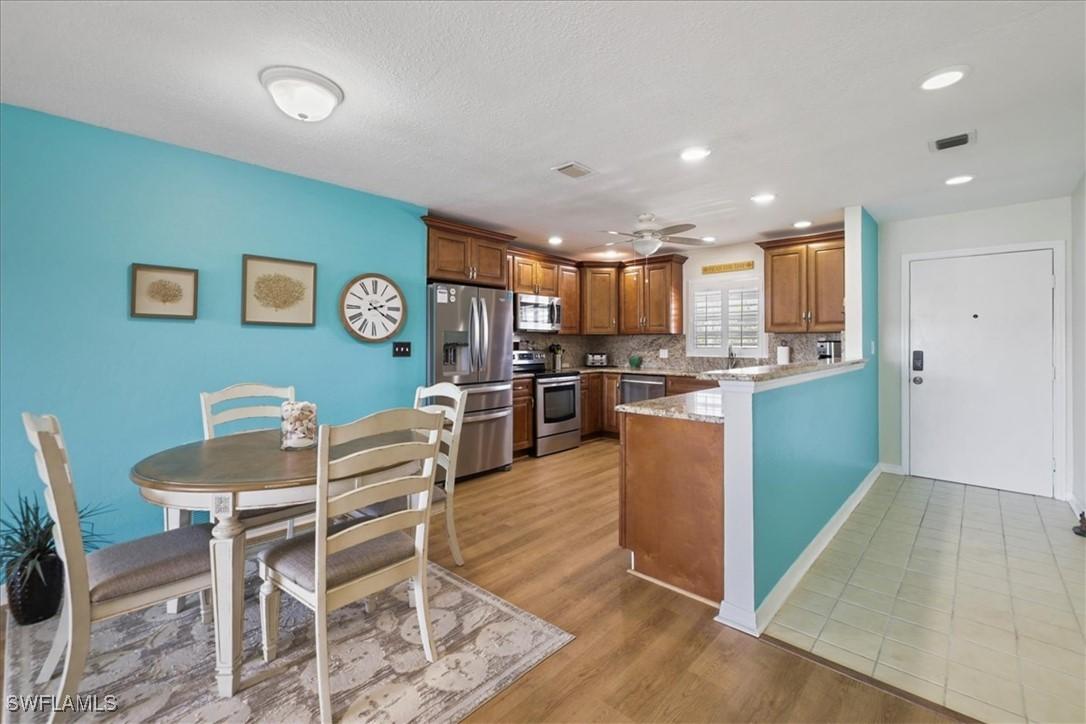 1006 SE 46th St. #2B, Cape Coral, FL 33904