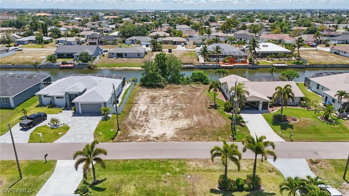 1426 NE 2nd Ter., Cape Coral, FL 33909