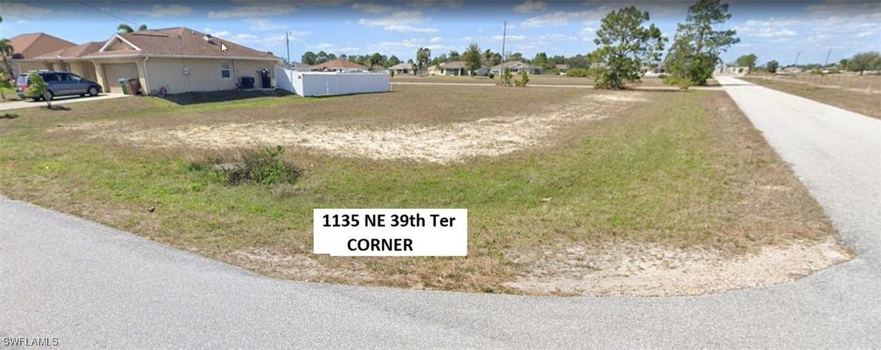 1135 NE 39th Ter., Cape Coral, FL 33909