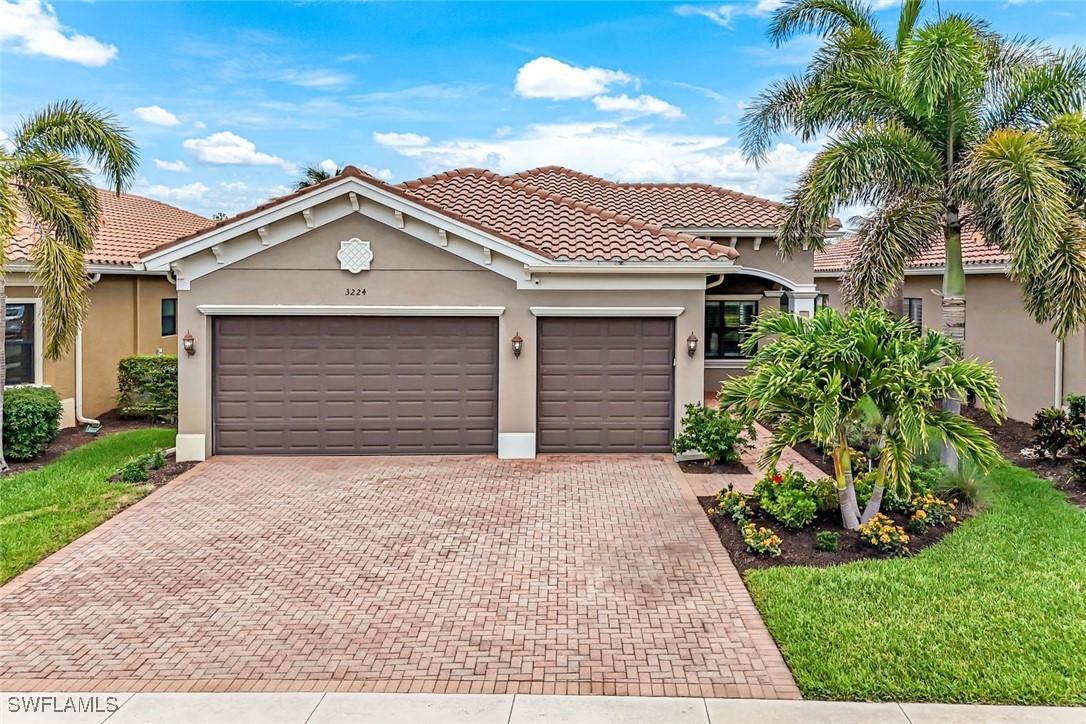 3224 Pacific Dr., Naples, FL 34119