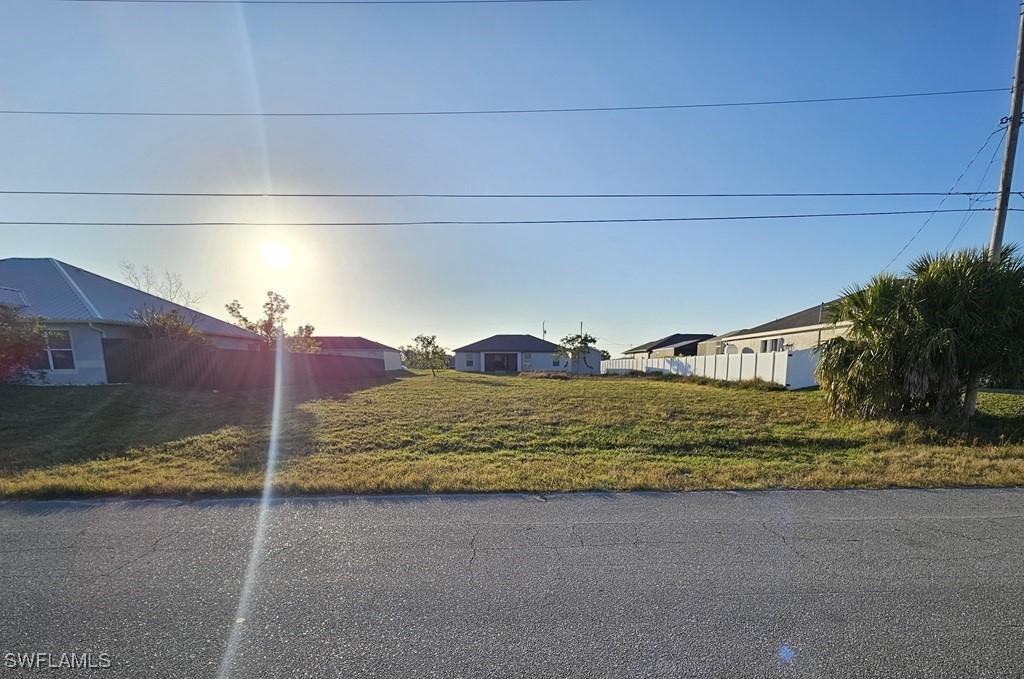 1010 NW 8th Pl., Cape Coral, FL 33993