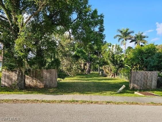 530 San Bernardino St., North Fort Myers, FL 33903