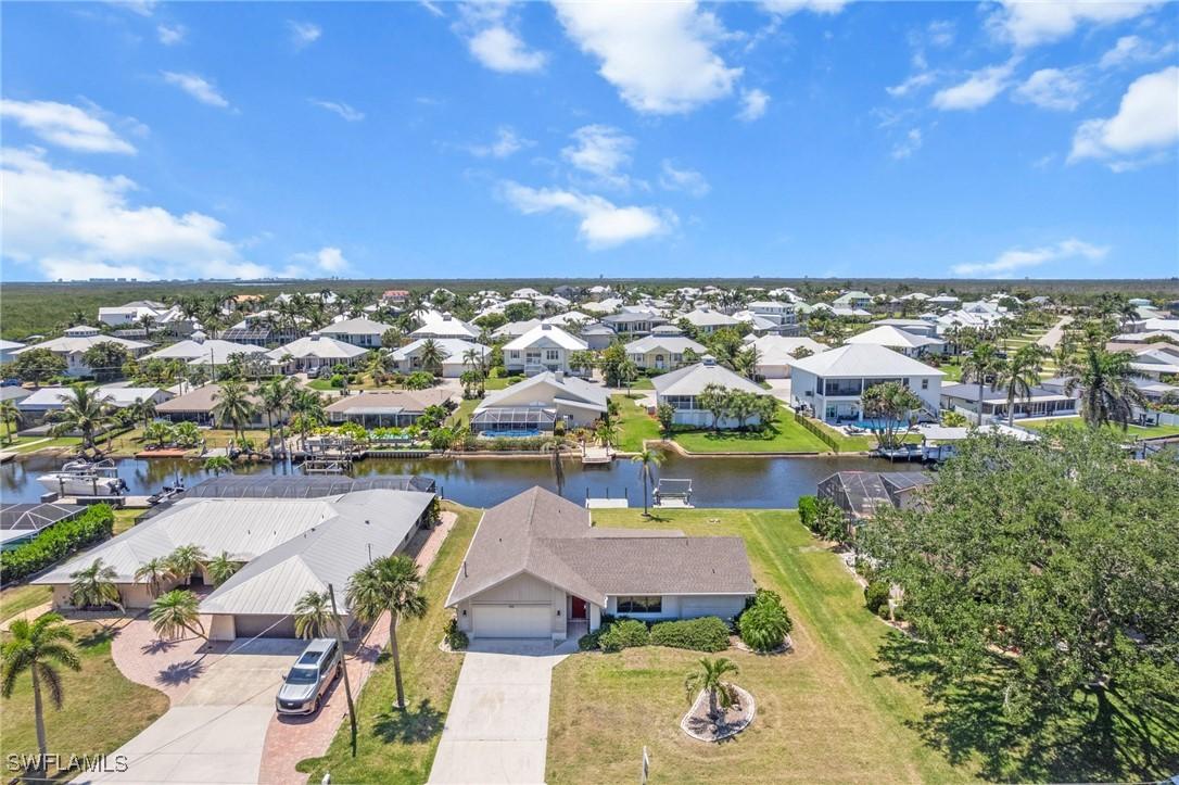 6181 Plumosa Ave., Fort Myers, FL 33908