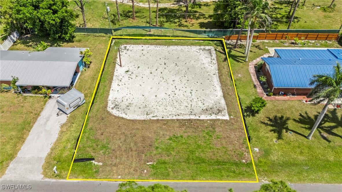 7144 Vassar Dr., Fort Myers, FL 33908