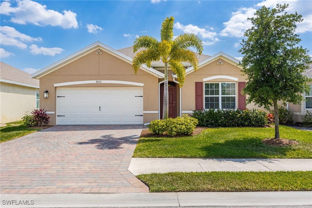 8832 Cascade Price Cir., North Fort Myers, FL 33917