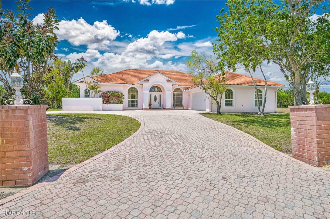 12280 Soria Ln., Bonita Springs, FL 34135