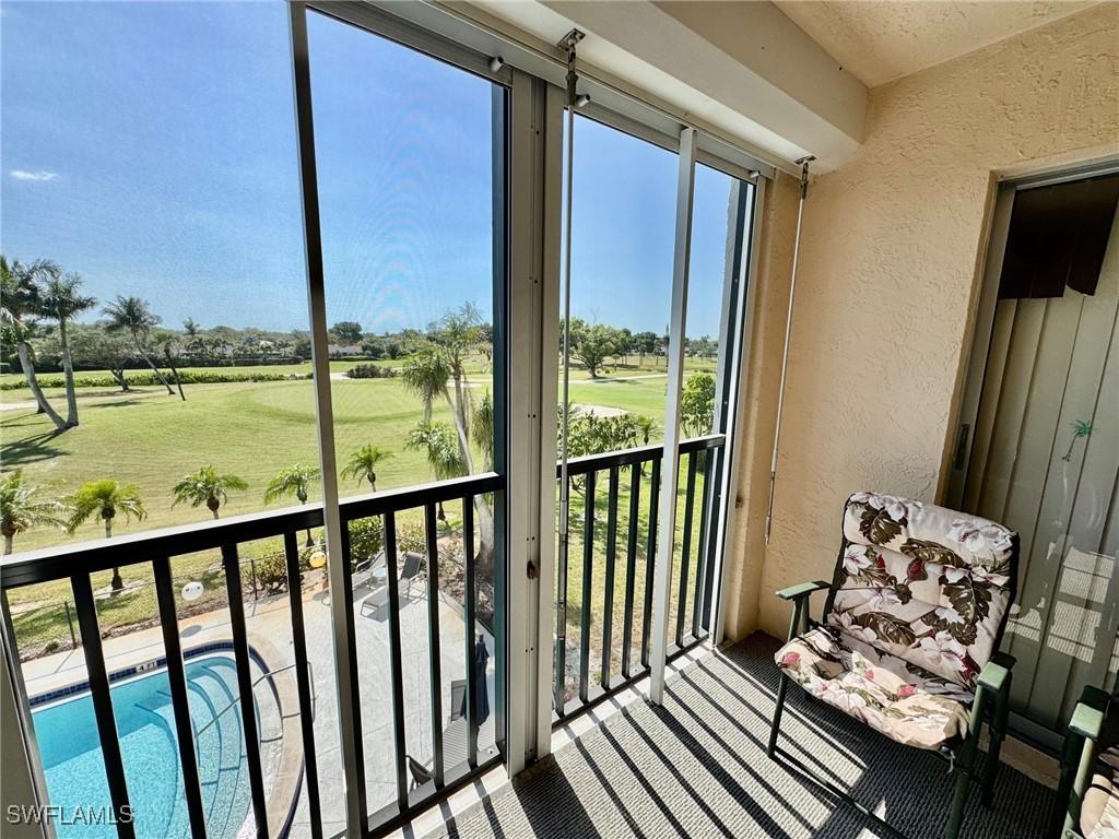 190 Pebble Beach Blvd. #304, Naples, FL 34113