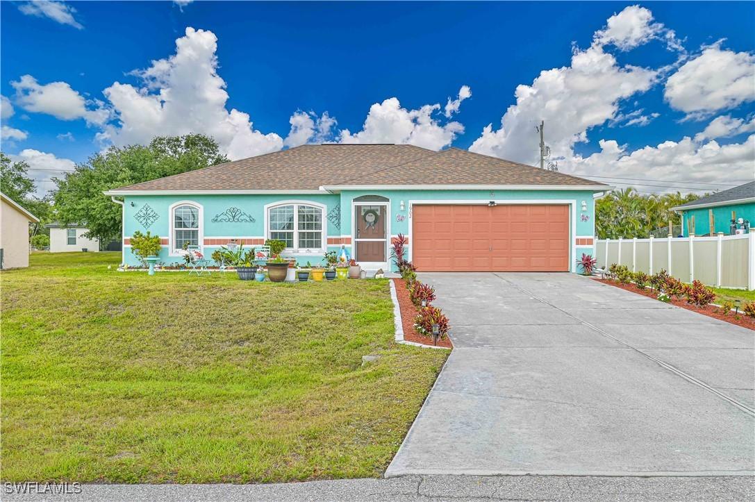 1902 NW 2nd Pl., Cape Coral, FL 33993
