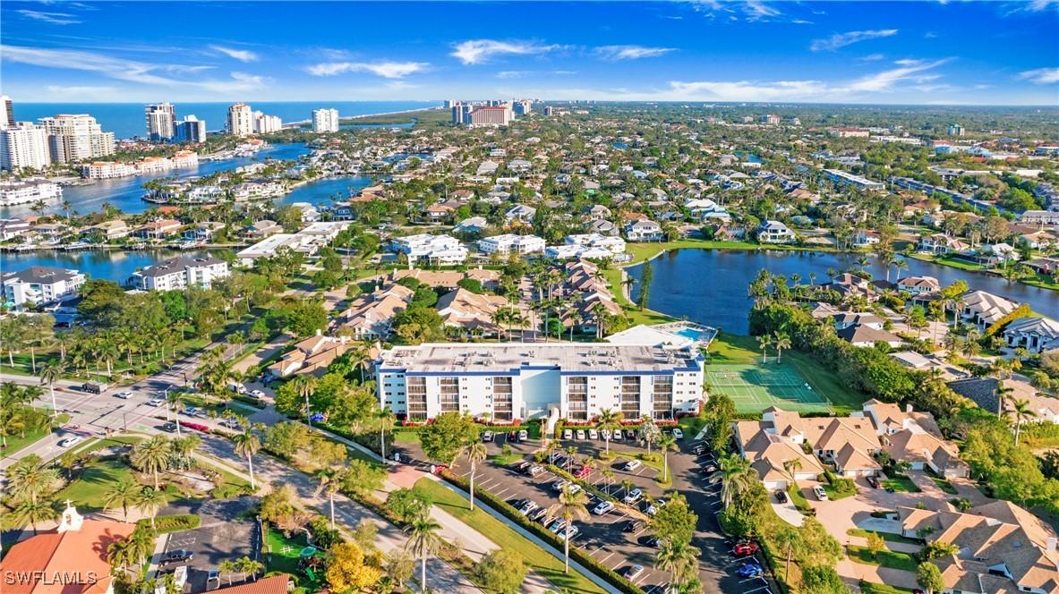 555 Park Shore Dr. #B411, Naples, FL 34103