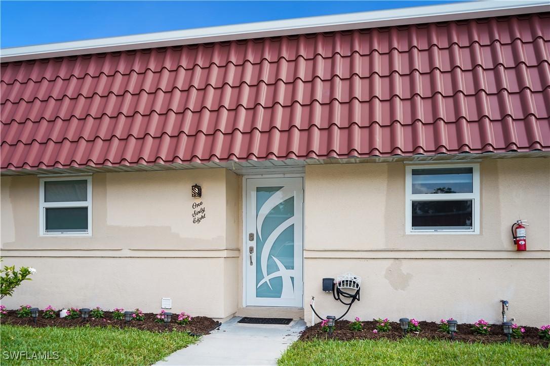 168 Amherst Ln., Lake Worth, FL 33467