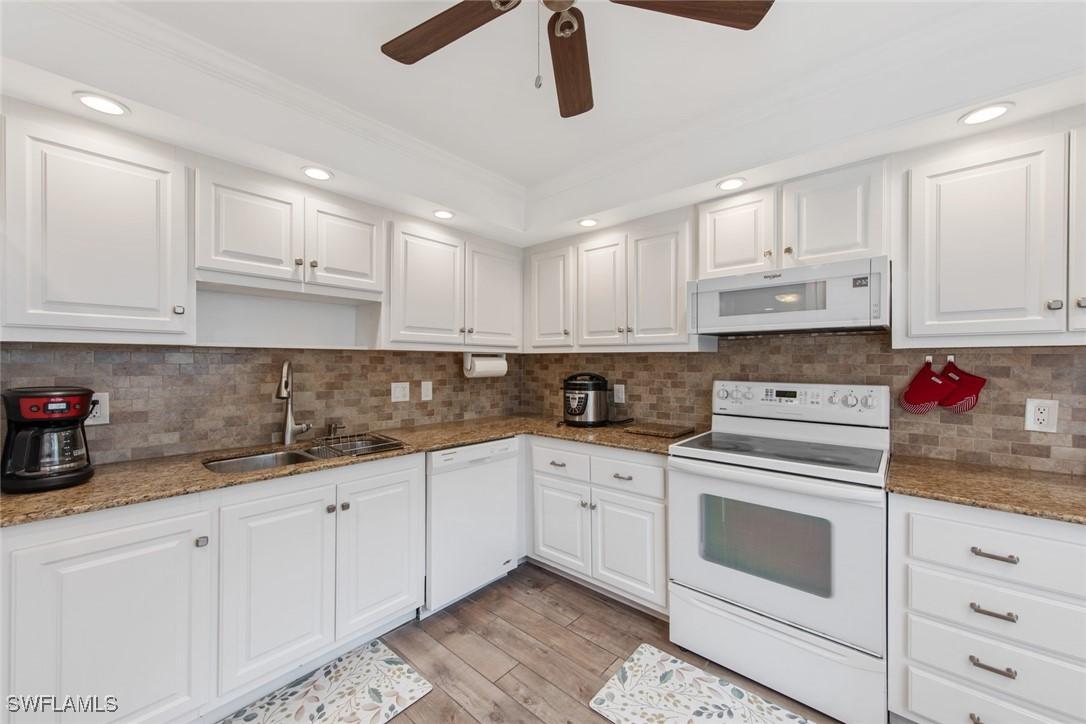 263 Candycane Ln. #5, Naples, FL 34112