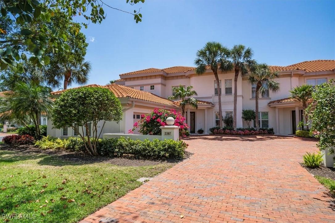 2387 Terra Verde Ln., Naples, FL 34105