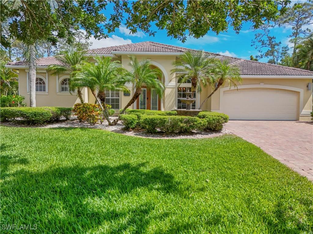 7013 Mill Run Cir., Naples, FL 34109