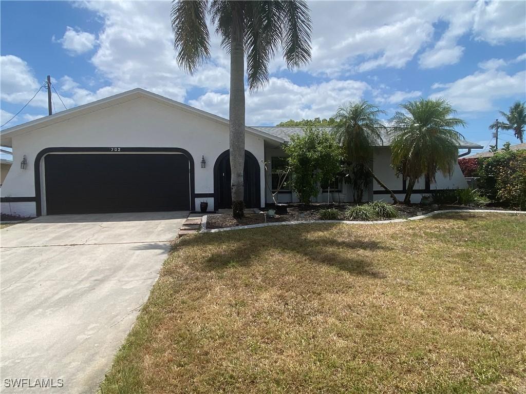 702 SE 36th St., Cape Coral, FL 33904