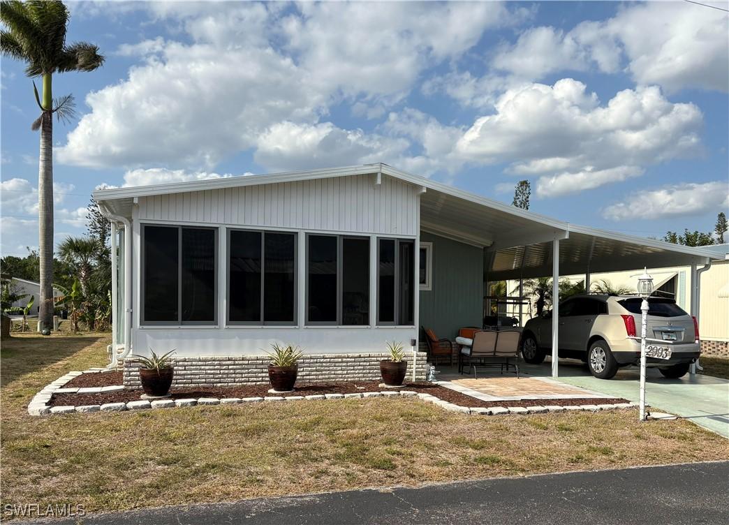 2993 Rain Dance Ln., North Fort Myers, FL 33917