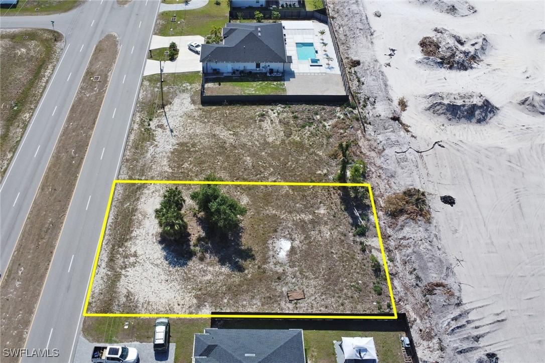 1049 Embers Pkwy., Cape Coral, FL 33993