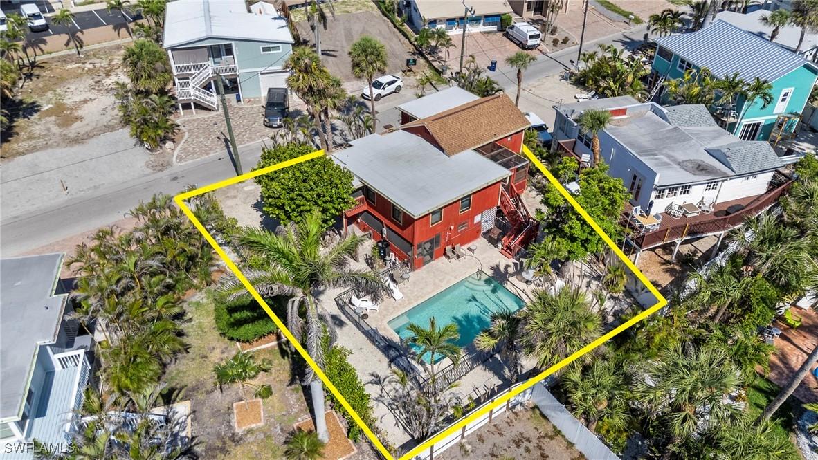 210 Miramar St., Fort Myers Beach, FL 33931
