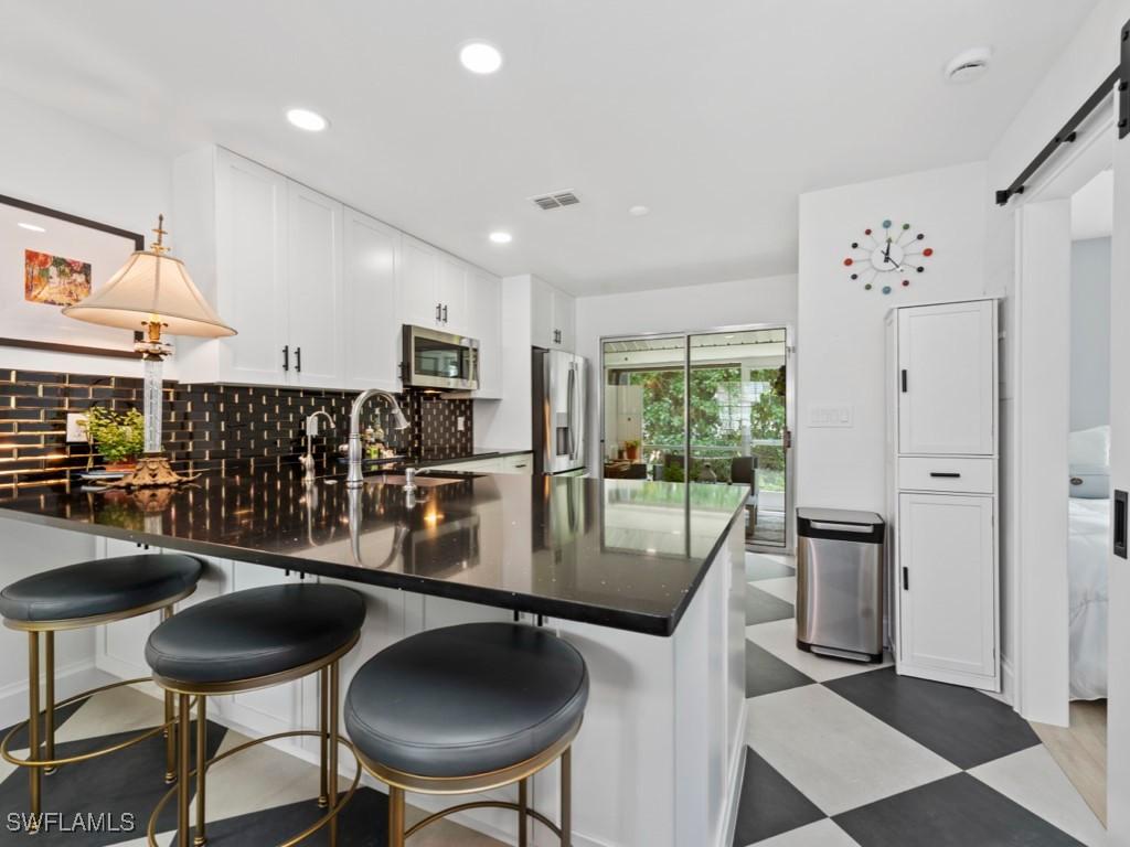 731 W Elkcam Cir. #B101, Marco Island, FL 34145